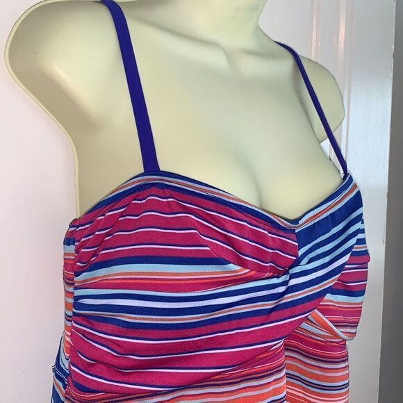 NWT a.n.a multi striped tankini swimsuit top - Picture 4 of 9